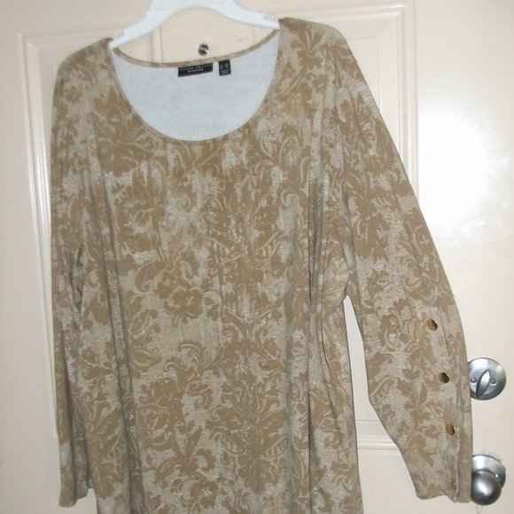 SUSAN GRAVER TUNIC BUNDLES - Picture 6 of 10